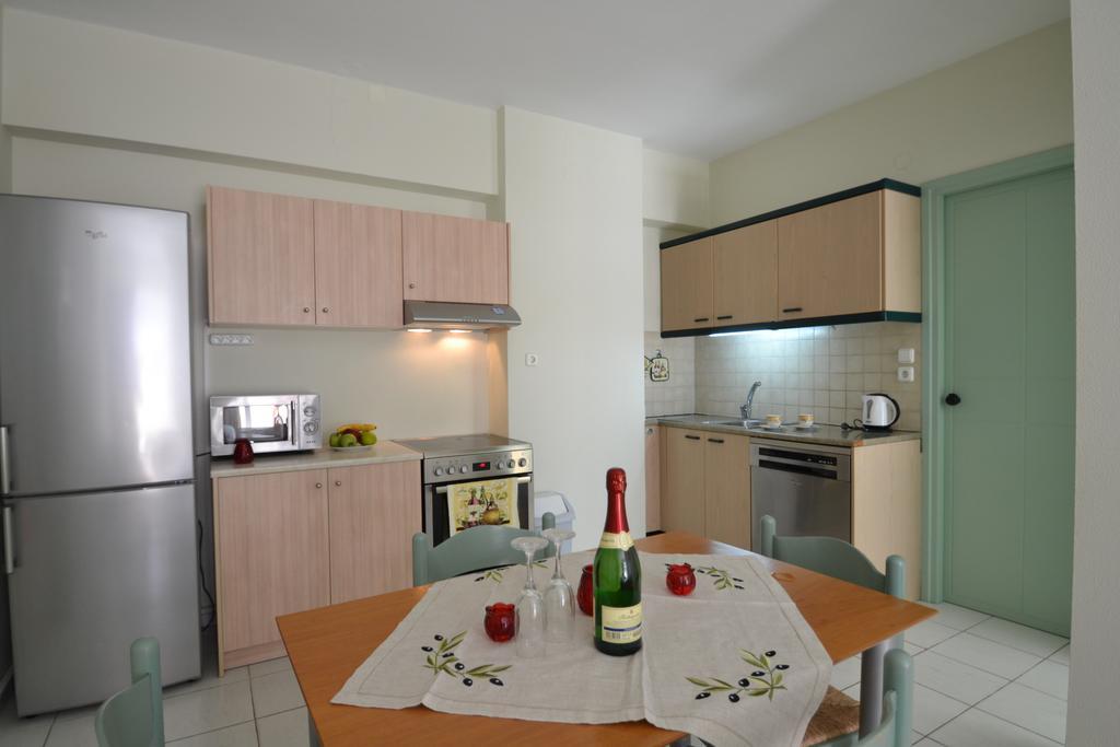 Ostria Apartamento Rethymno Quarto foto