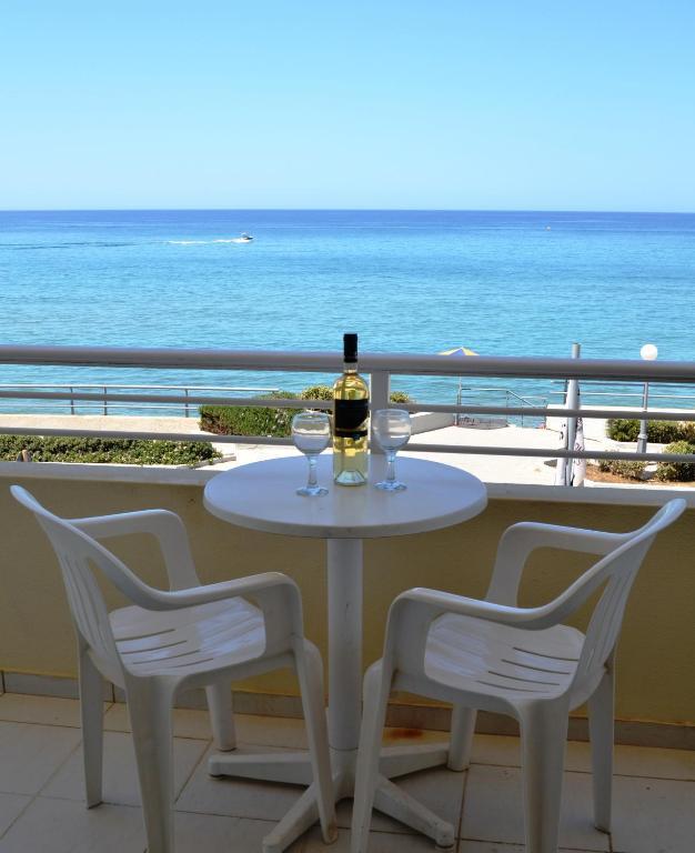 Ostria Apartamento Rethymno Quarto foto